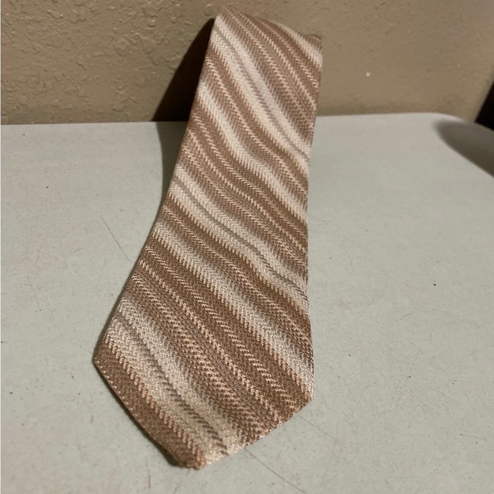 Tan Brown Horizontal Stripes Neck Tie
